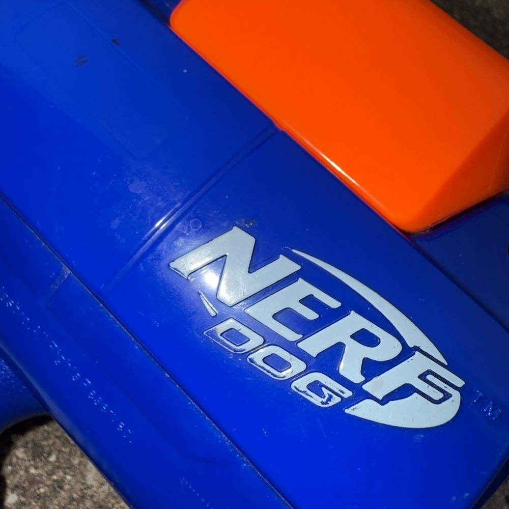Nerf Blue and Orange Blaster - Picture 5 of 6